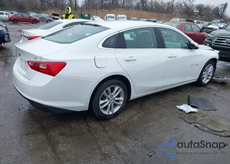 2018 Chevrolet Malibu Lt z USA, uszkodzony, nr VIN 1G1ZD5ST6JF122885